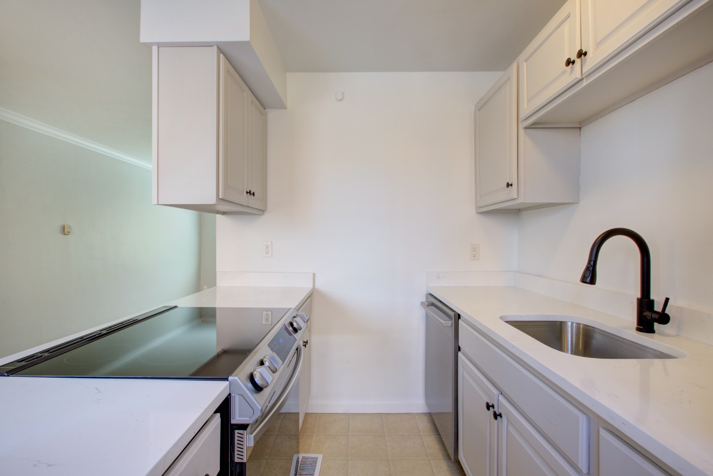 1330 Josephine Street Image 4