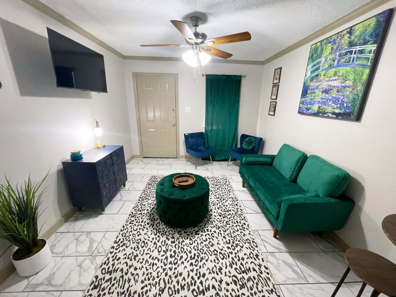 Commerce Village Apartments Image 2