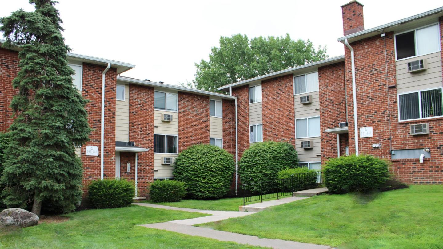 Highview Manor Apartments Image 50