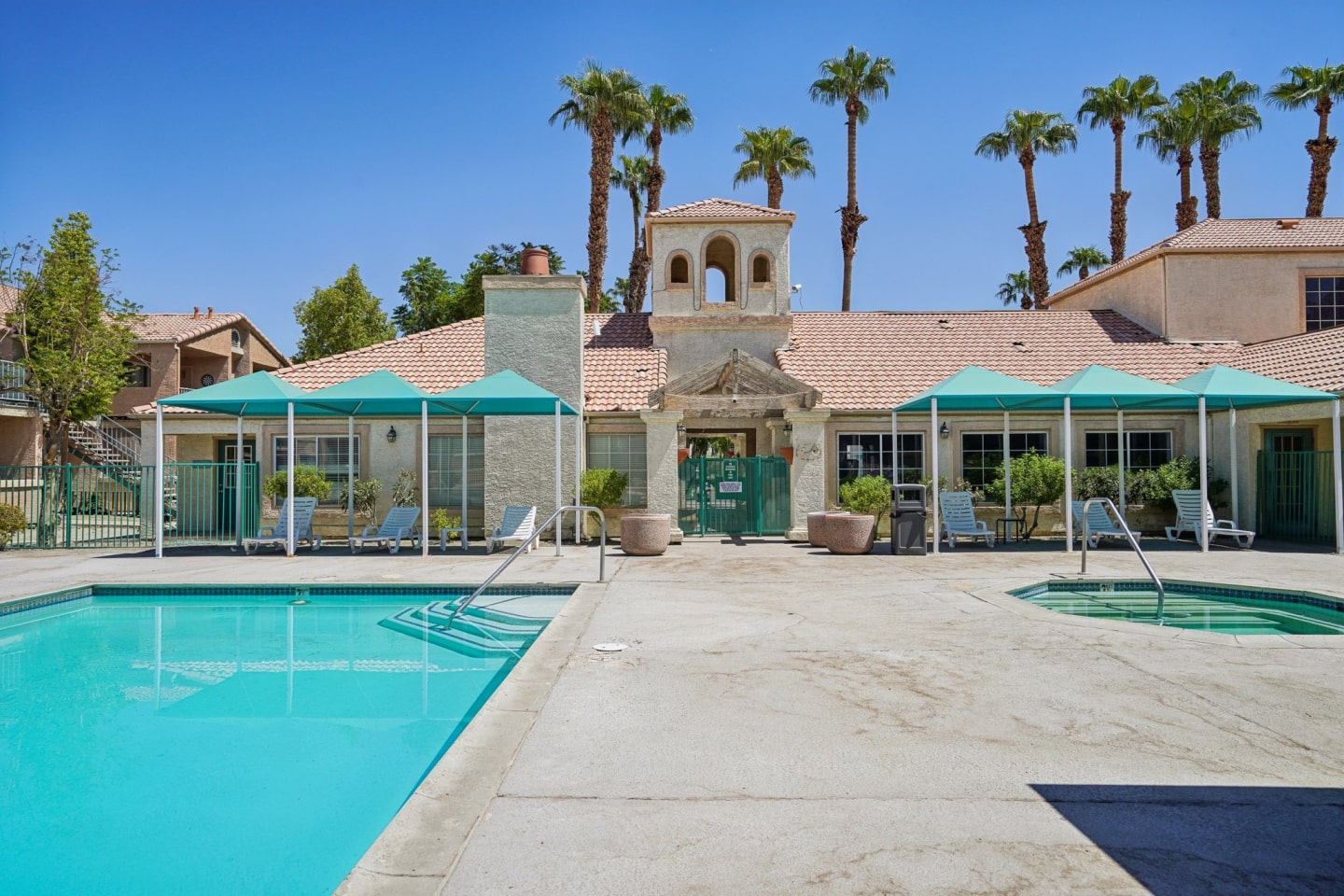Desert Oasis Image 14