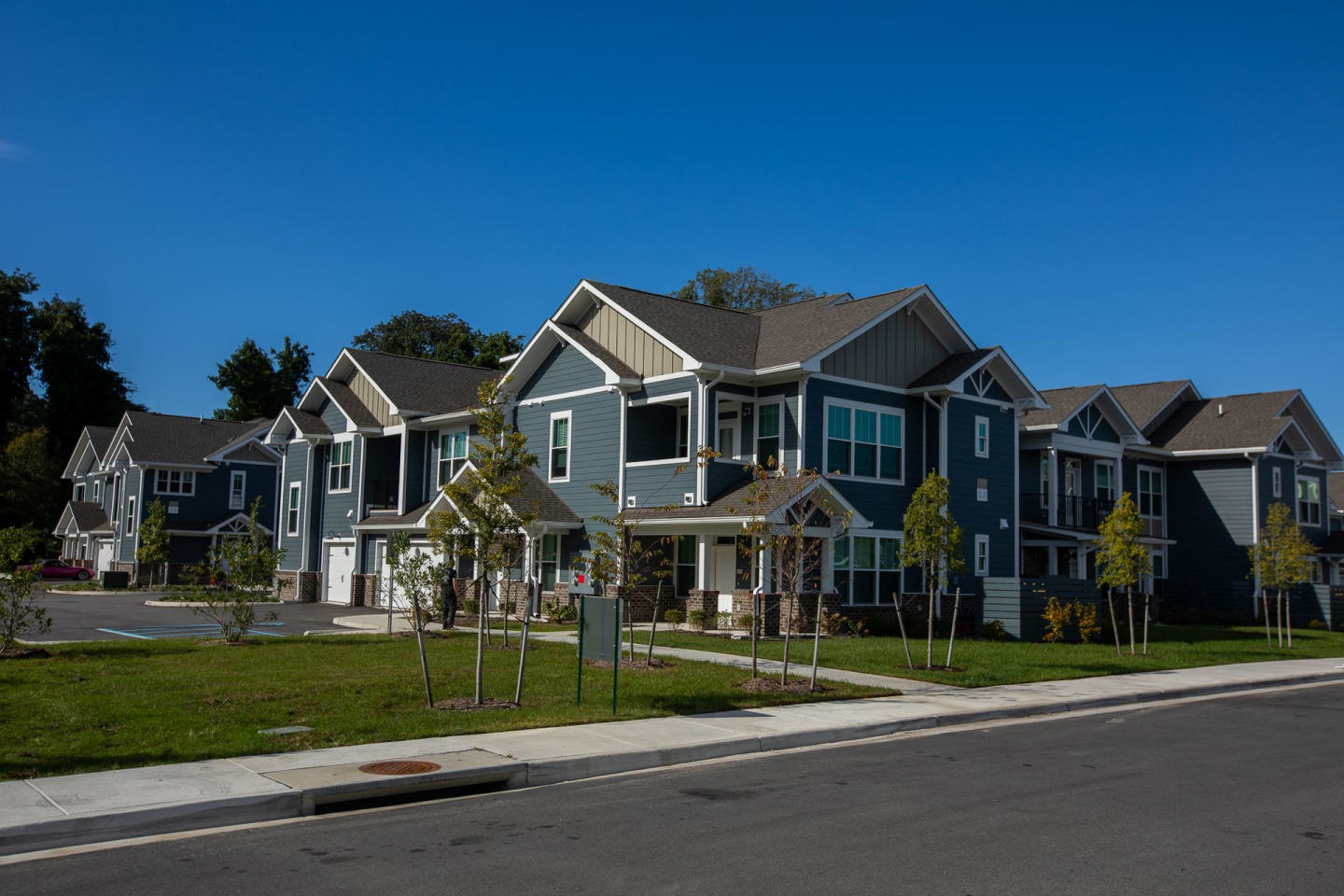 Lake Taylor Pointe Image 19