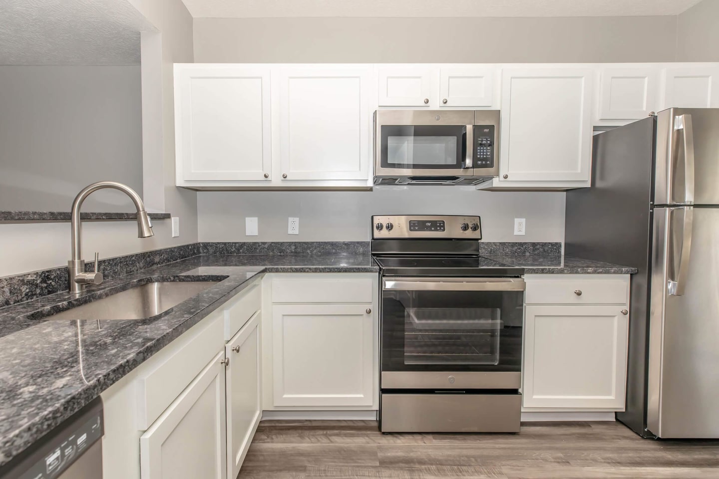 The Quarry Luxury Apartments Image 44