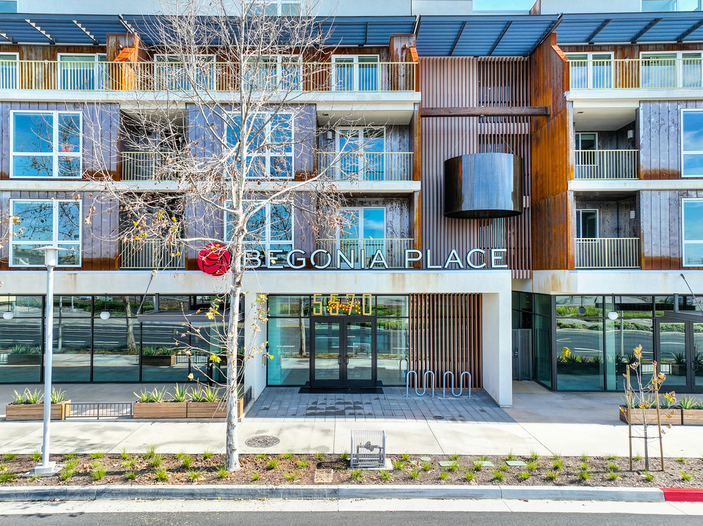 Begonia Place Image 40