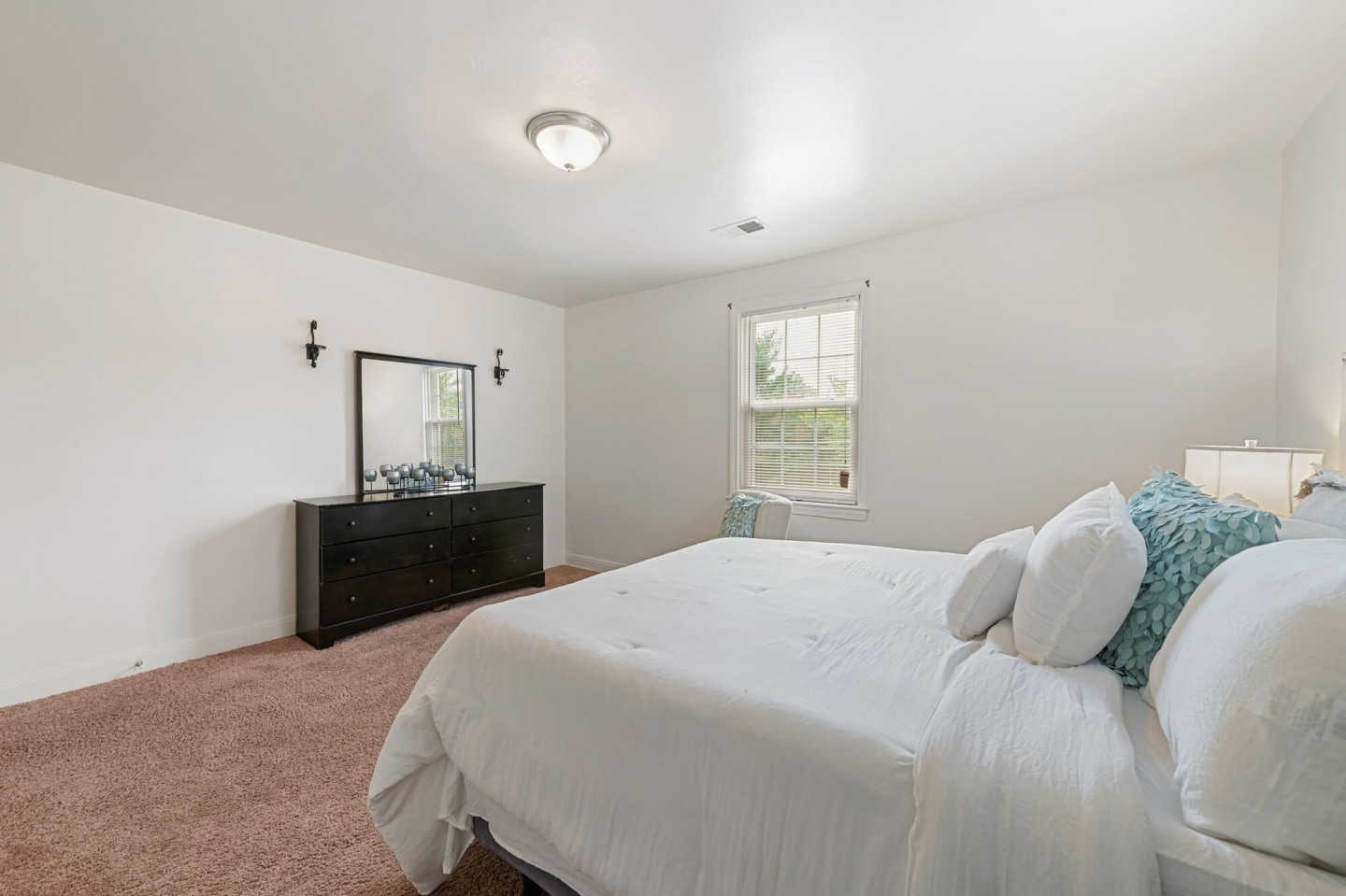 Loch Raven Village Apartments Image 34