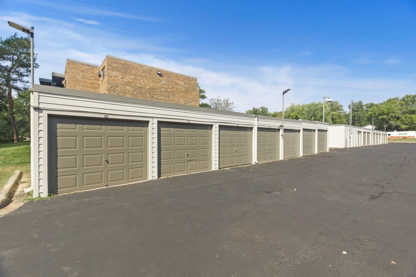 Eastgate Apartments Image 8