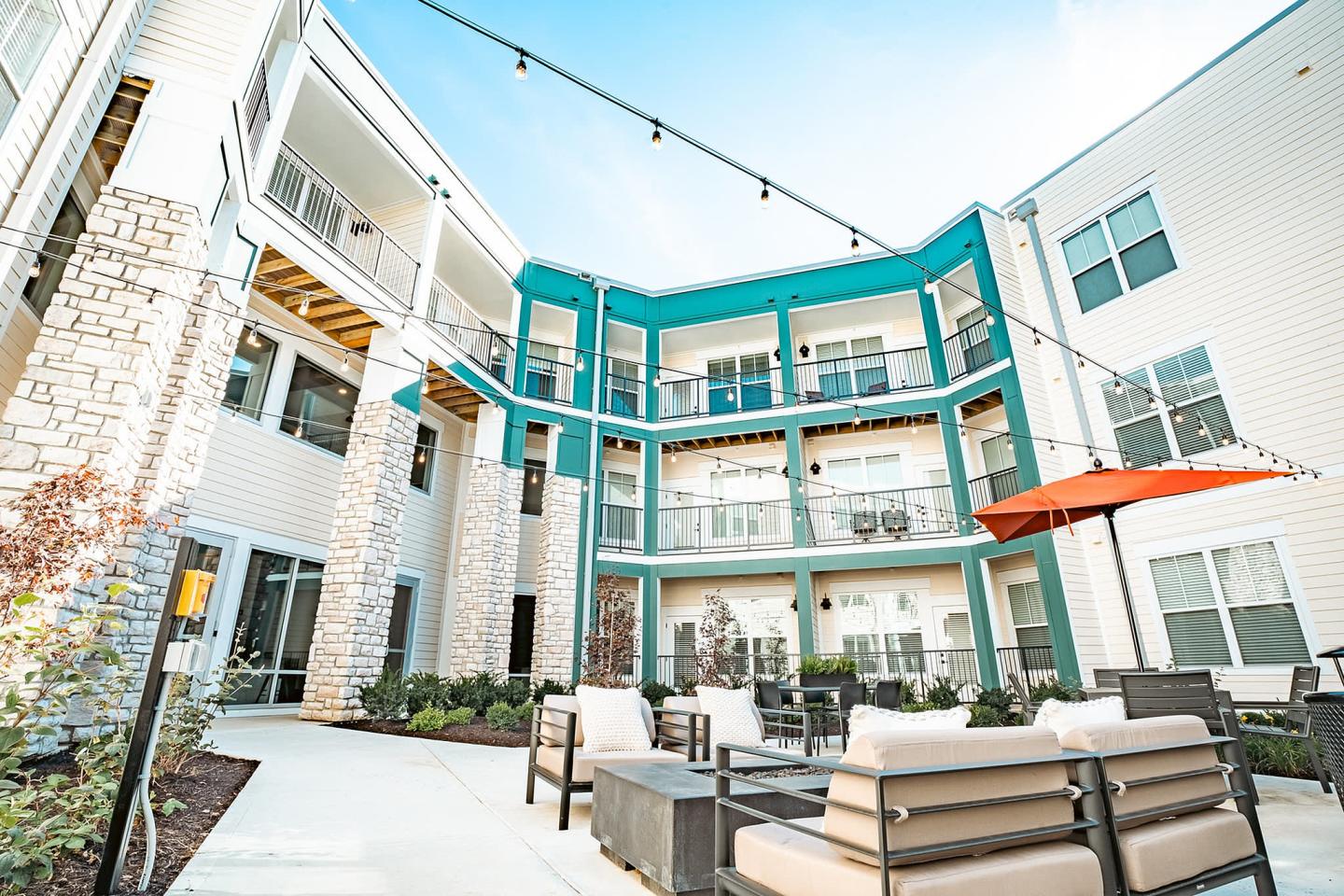 The Lennox at Copperleaf Image 11