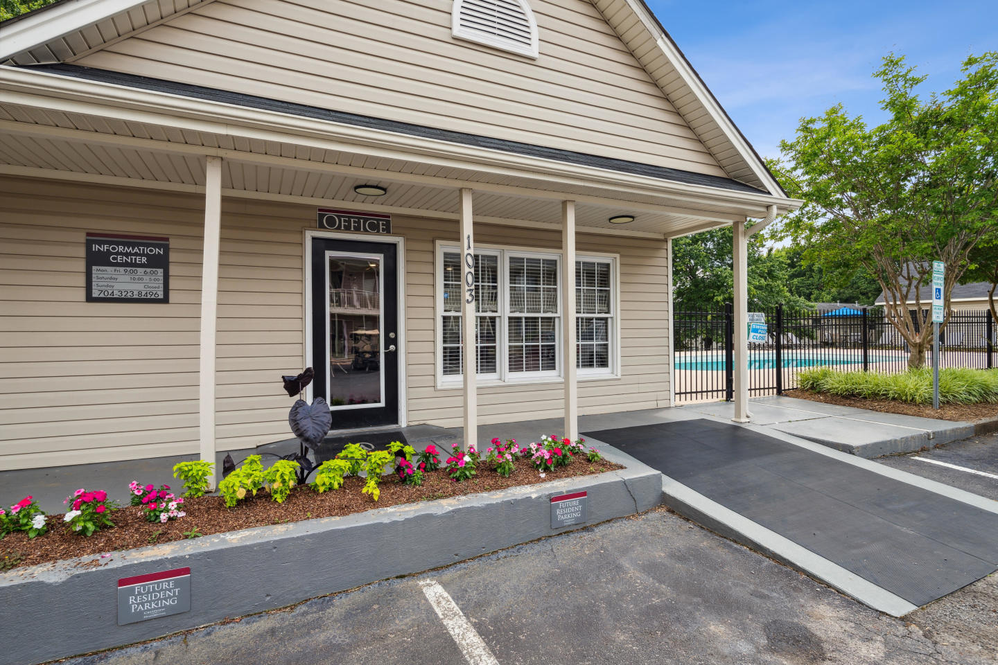Crestview Huntington Image 19