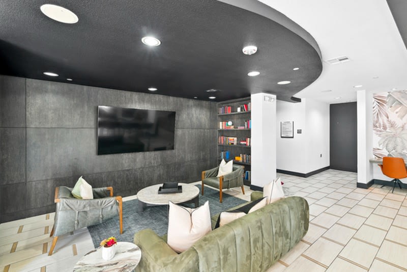 Moda Luxury Apartments Image 9