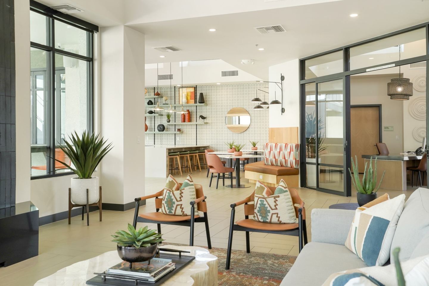 Nacona Apartments Image 8