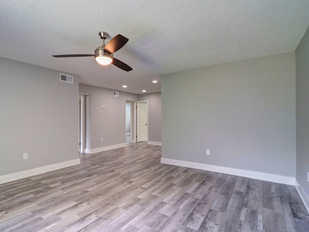 The River Pointe Image 47