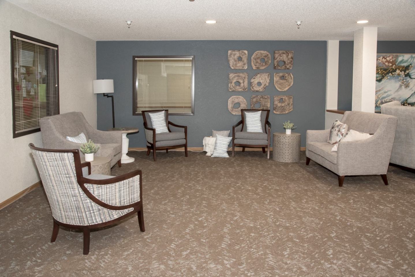 Osceola Place Apartments - 55+ Senior Living Community Image 3