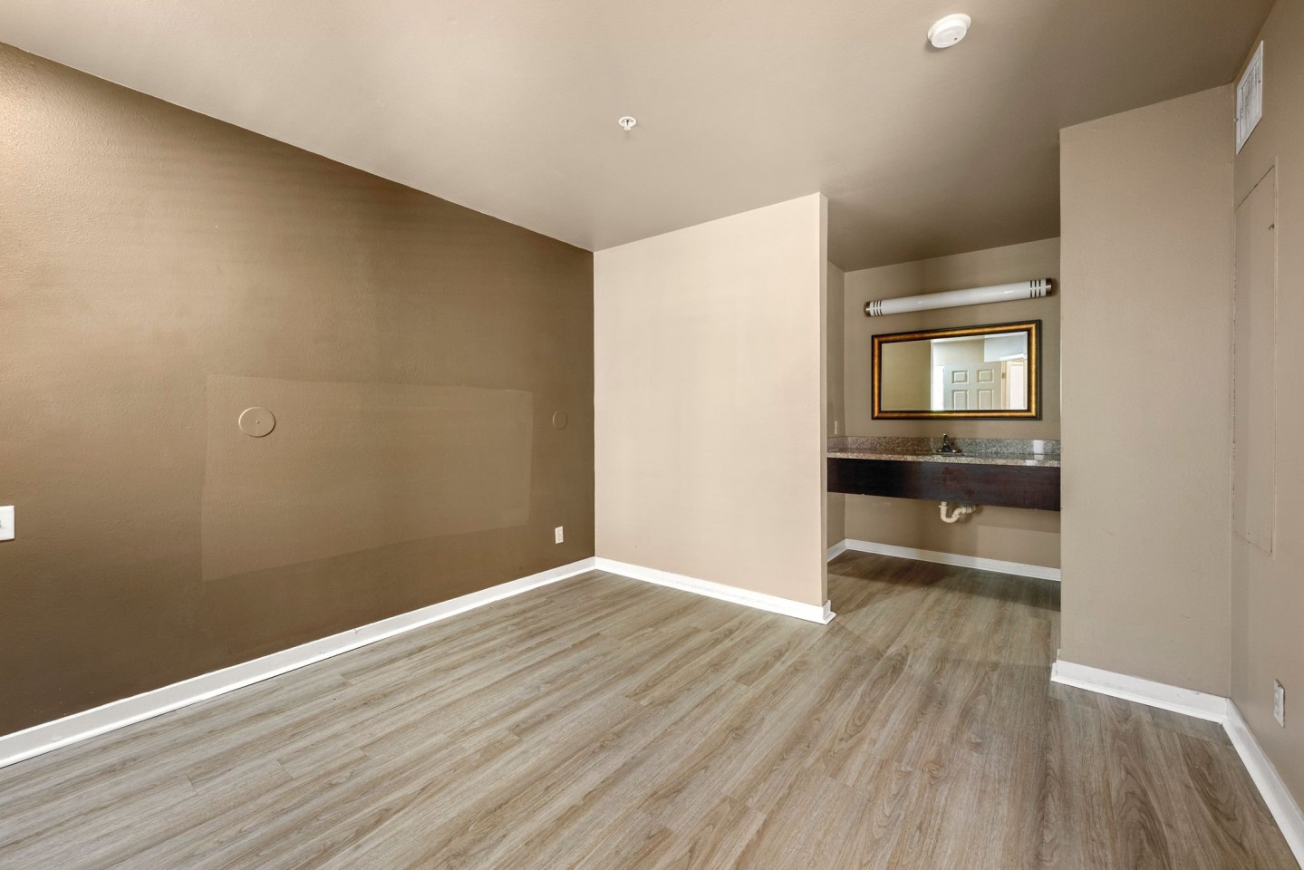 505 Collection Image 41