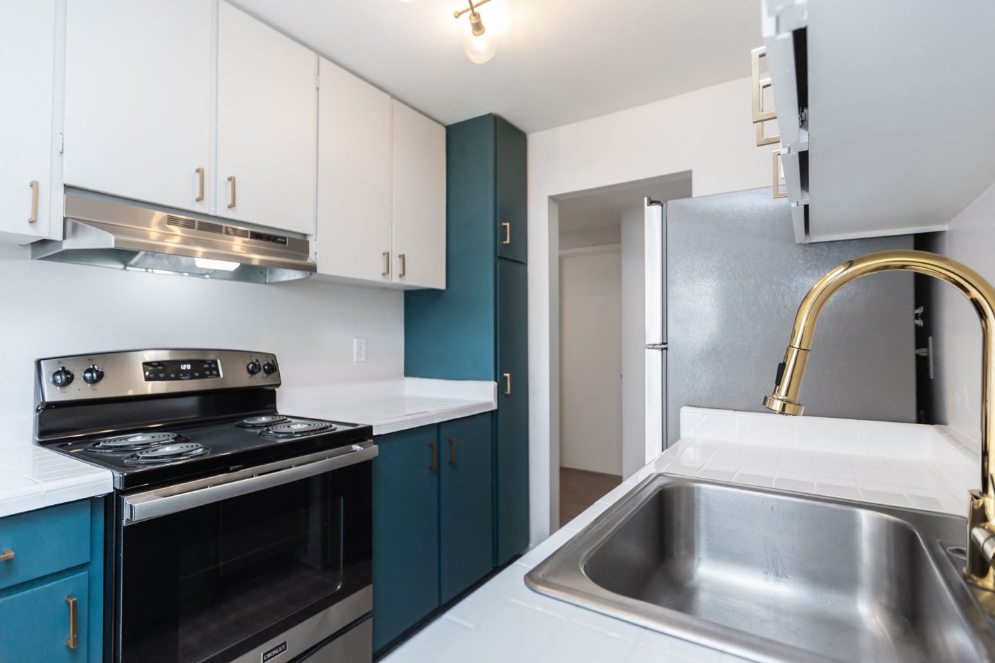 3014 Clay Street Image 8