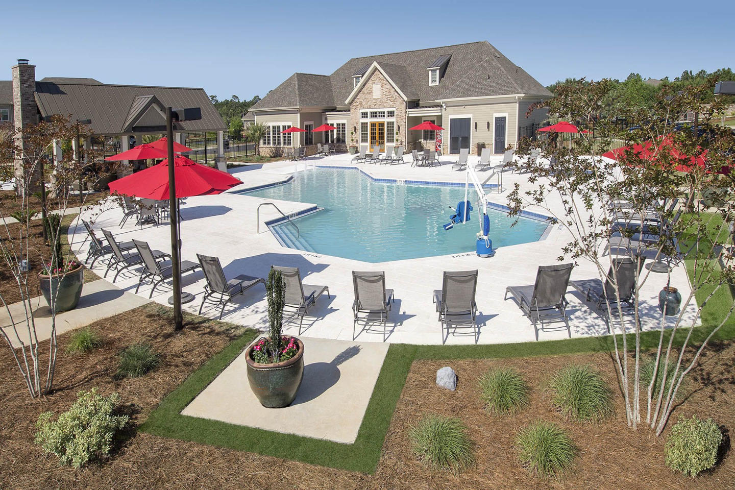 Greystone Summit Gulf Breeze Image 1