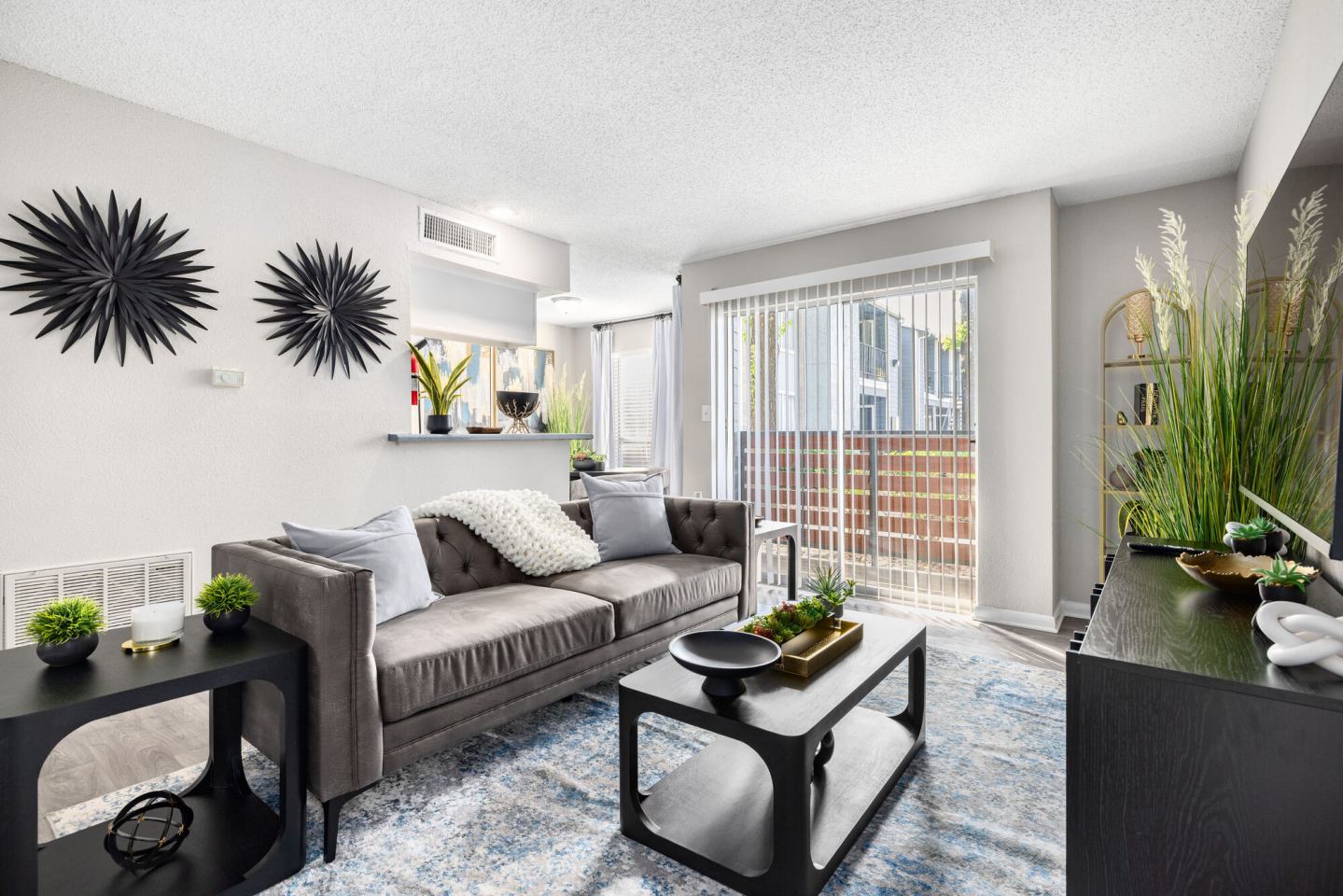 Solace Apartment Homes Image 9