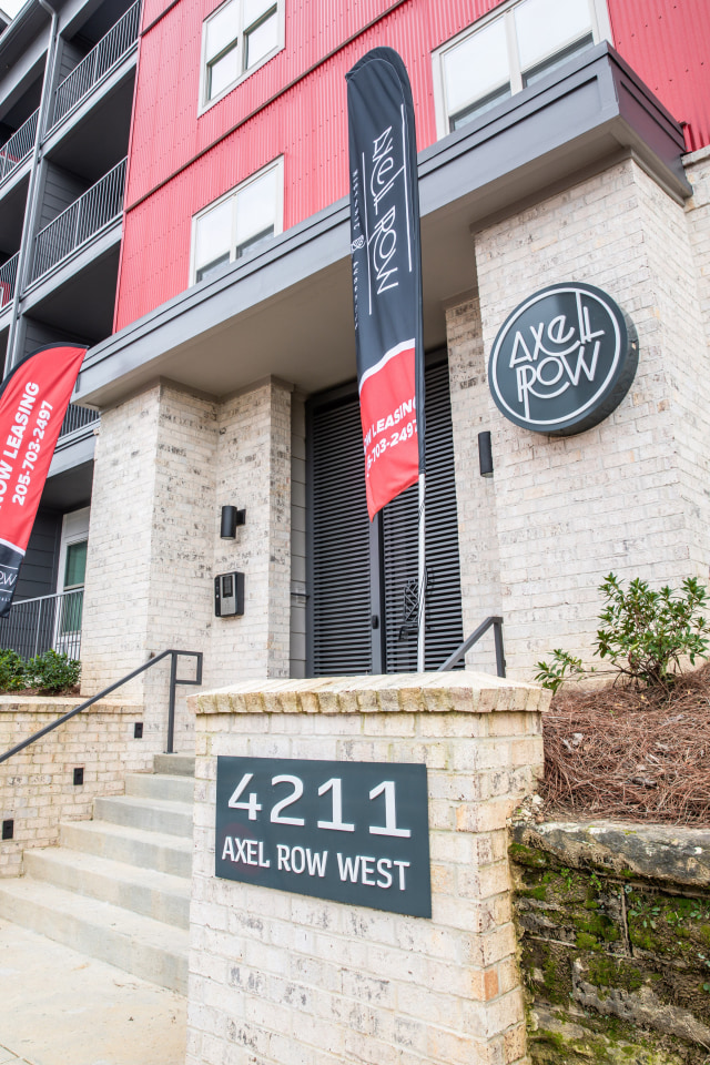 Axel Row Apartments Image 32