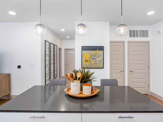 2501 Beacon Hill Image 43