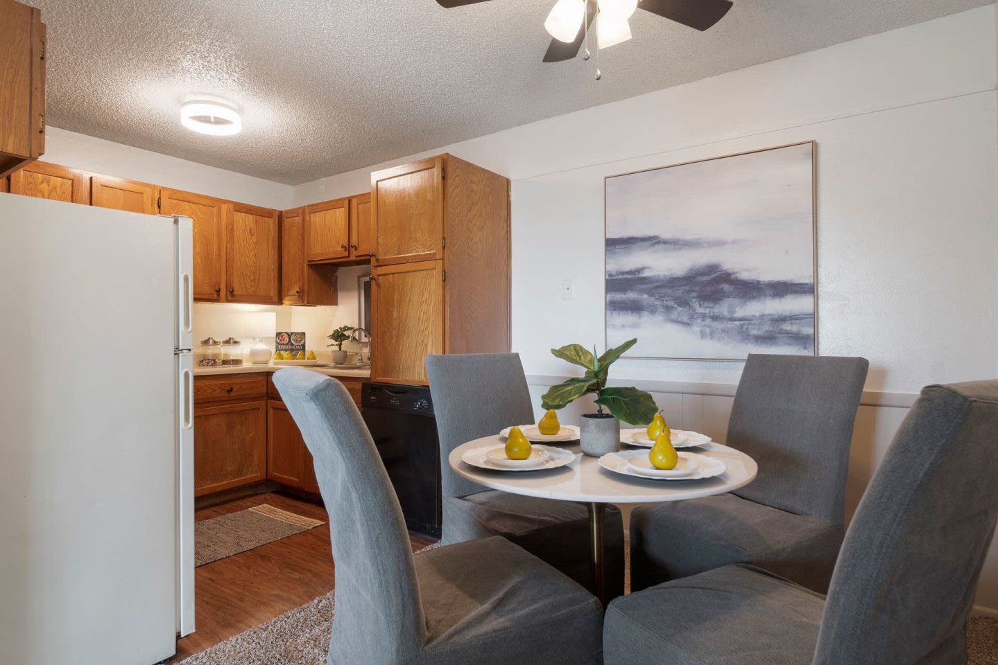 Brookwood Apartments Image 15