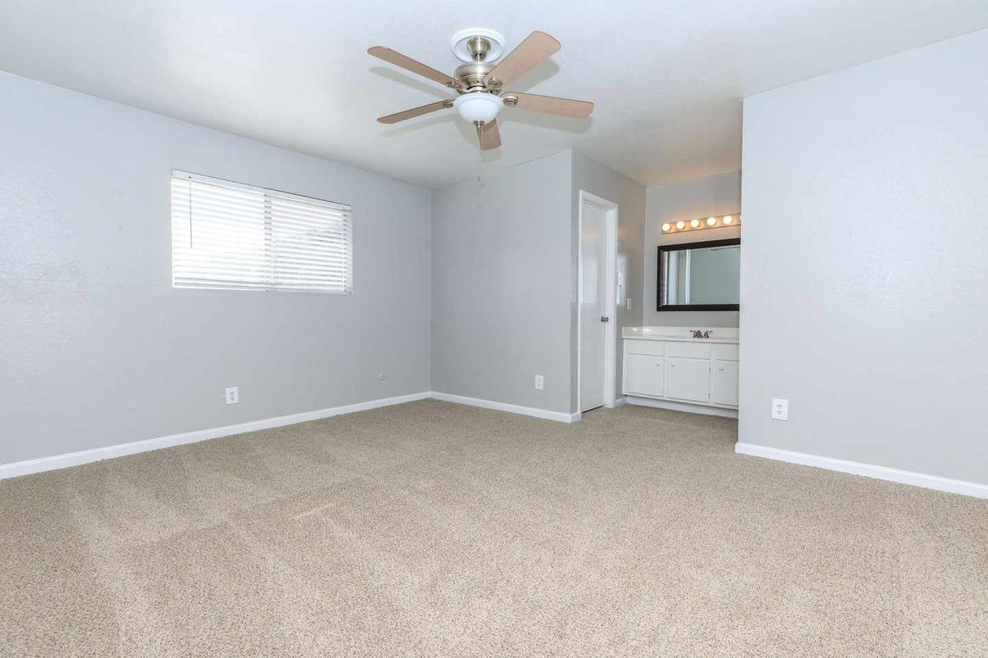 Arbor Pines Villas Image 17