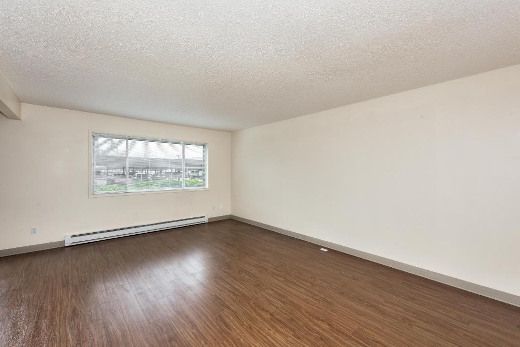 Royal Greens Apartments Image 17