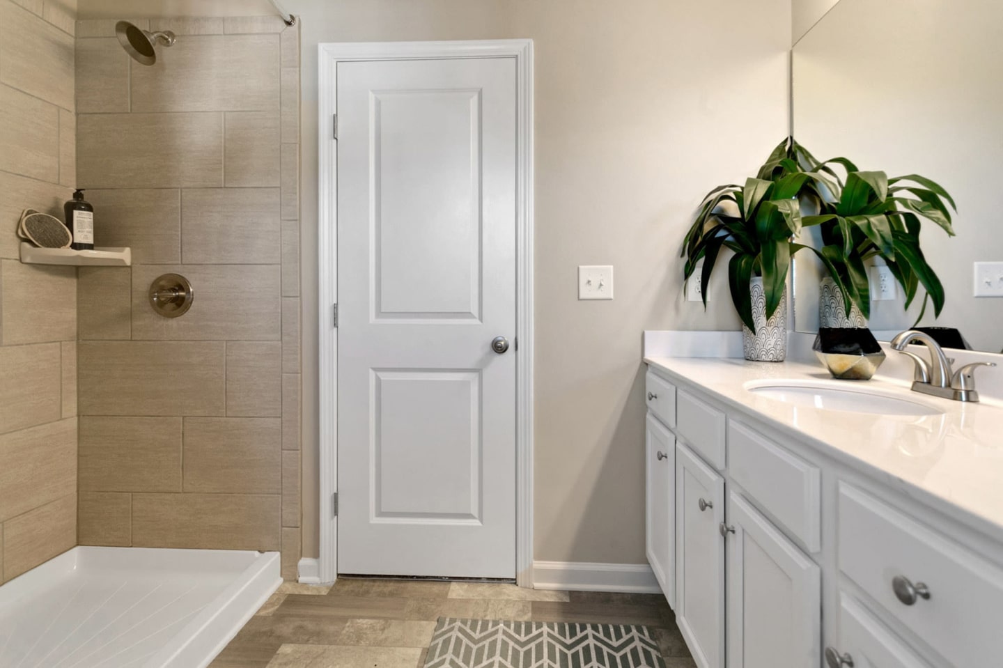 Residences at the Bluffs - Homes for Rent Image 13