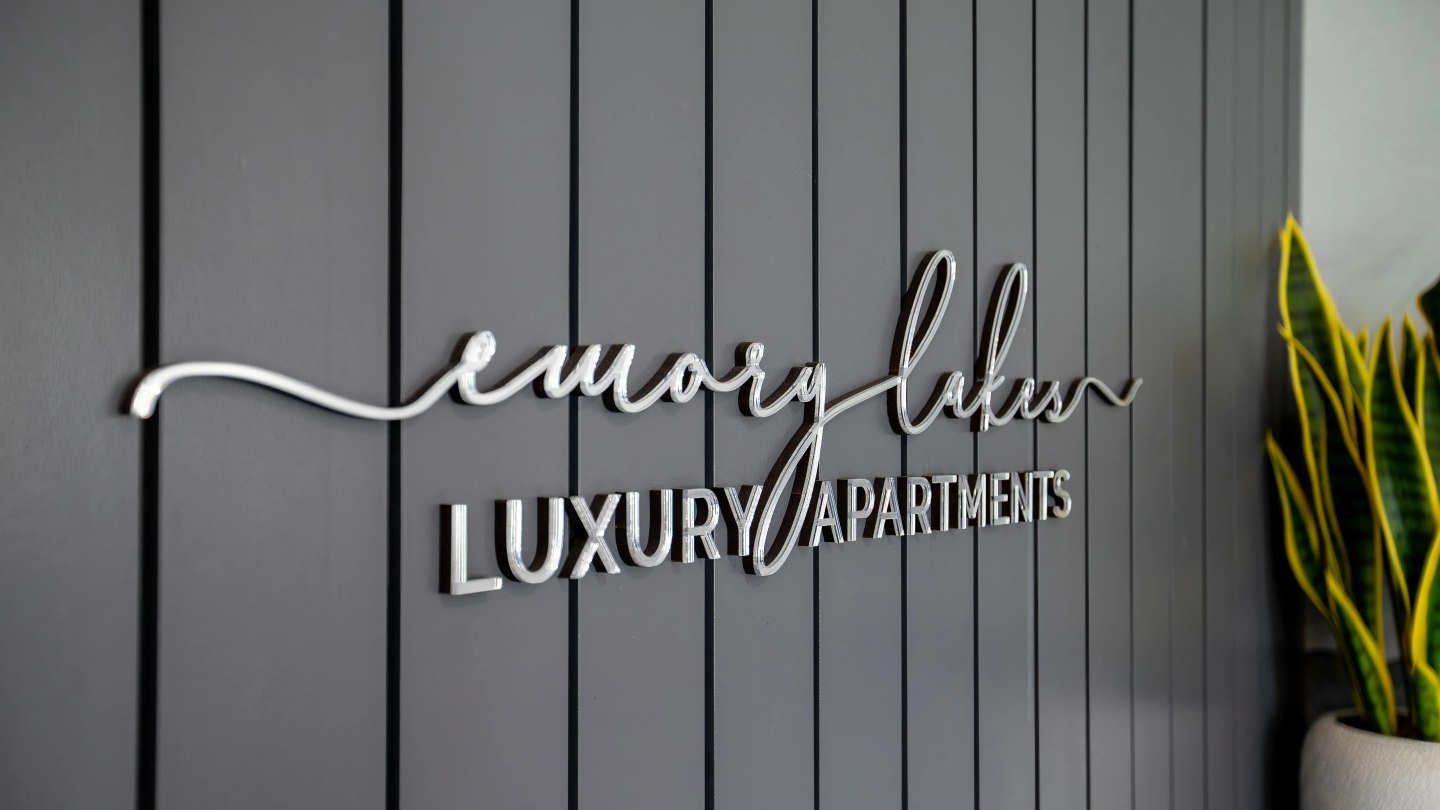Emory Lakes Luxury Apartments Image 36