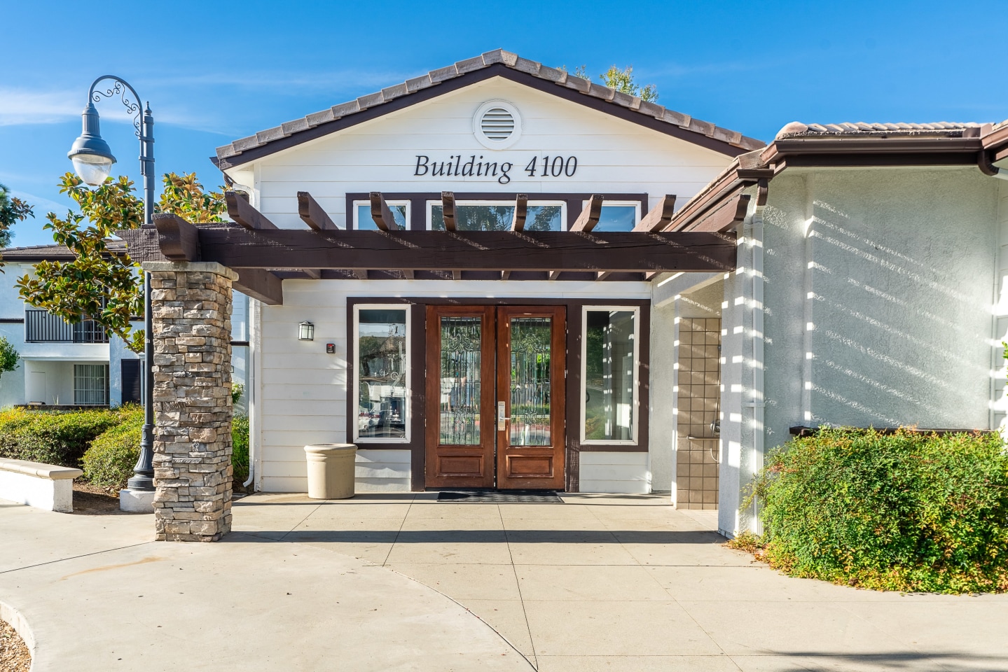 Barrington Place Image 26