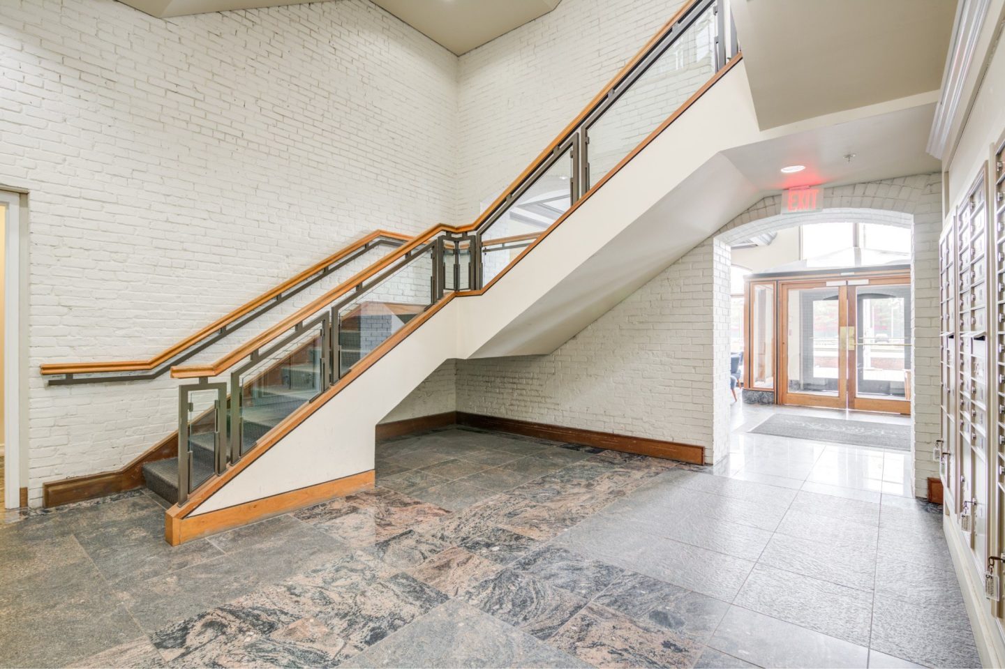 Albany Lofts at One Broadway Image 16
