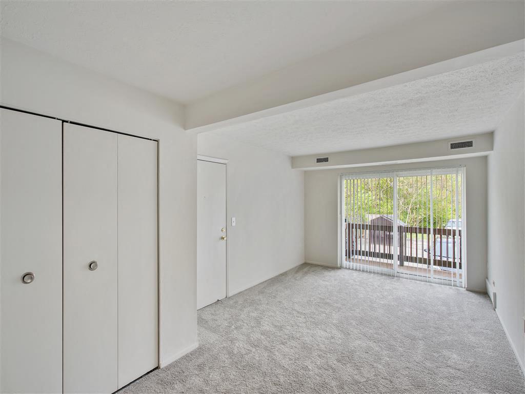 Hummingbird Pointe Image 36