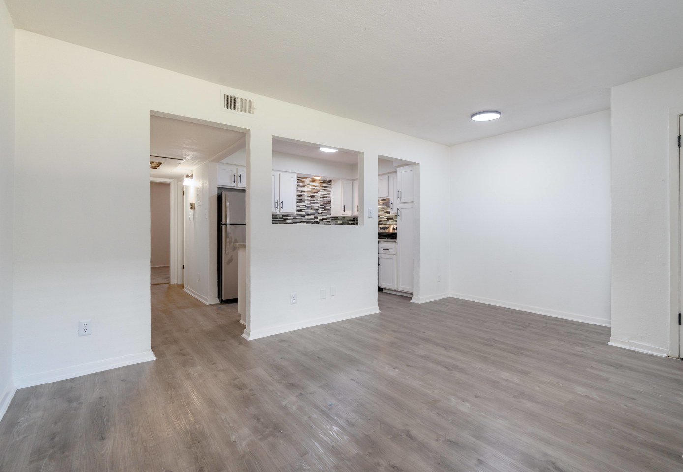 Tuscany Square Apartments Image 2