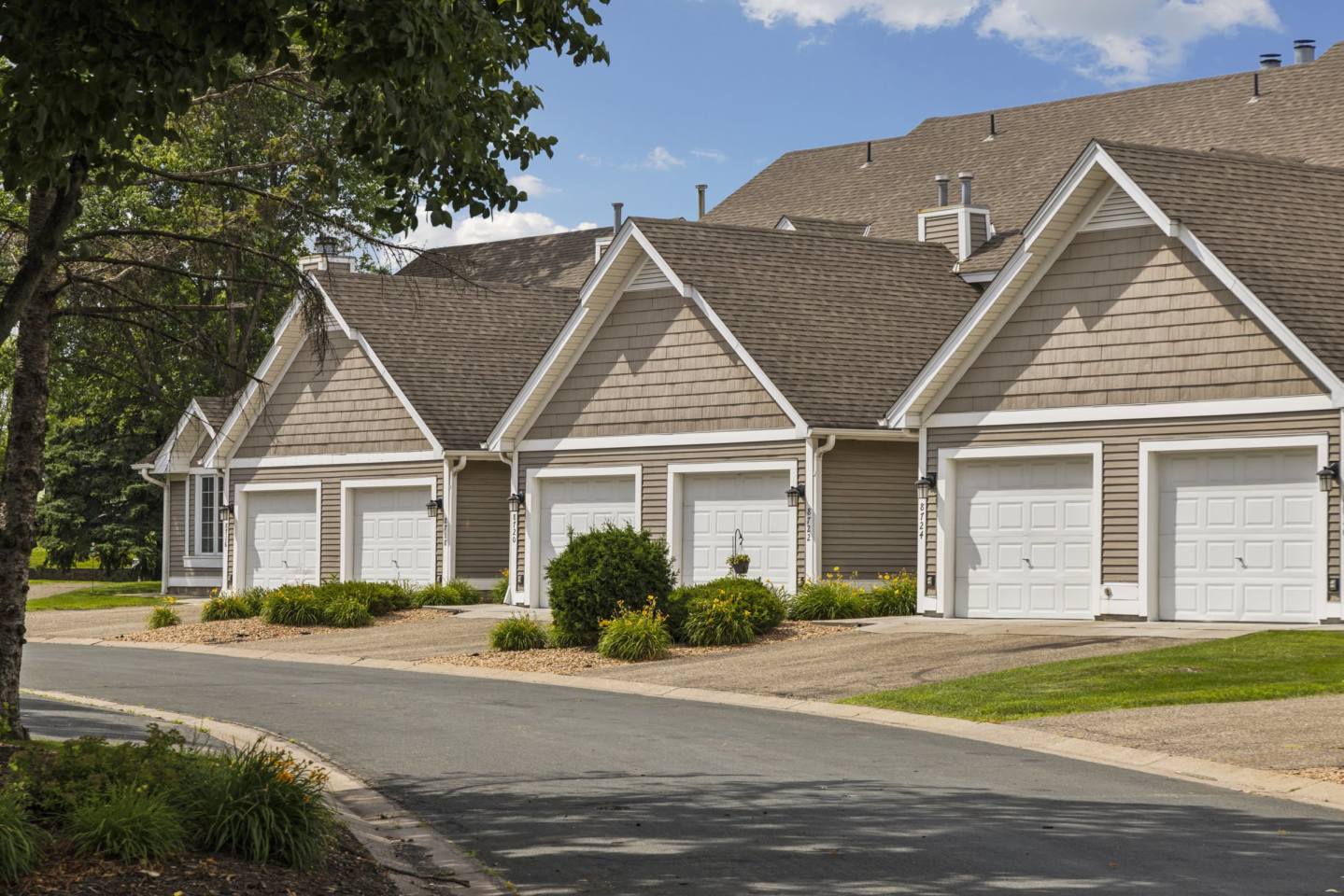 Seasons Villas Image 39