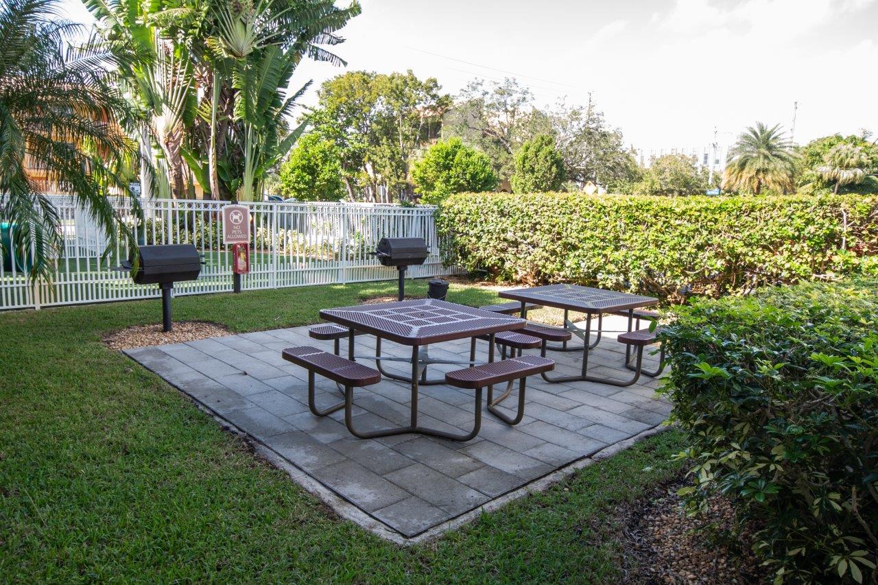 Legacy at South Miami Image 10
