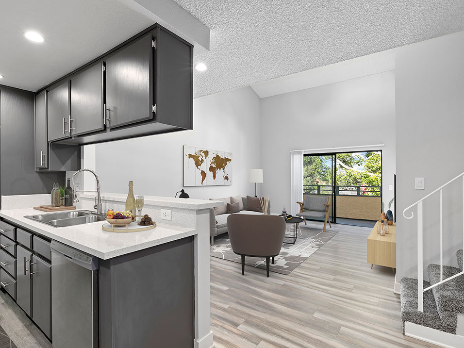 Woodridge Apartments Image 11