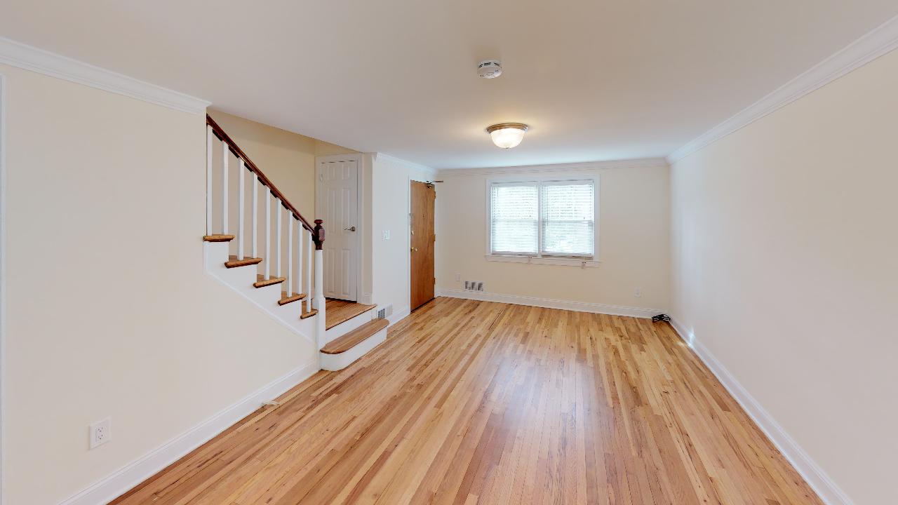 Spring Hill Apartments Image 15