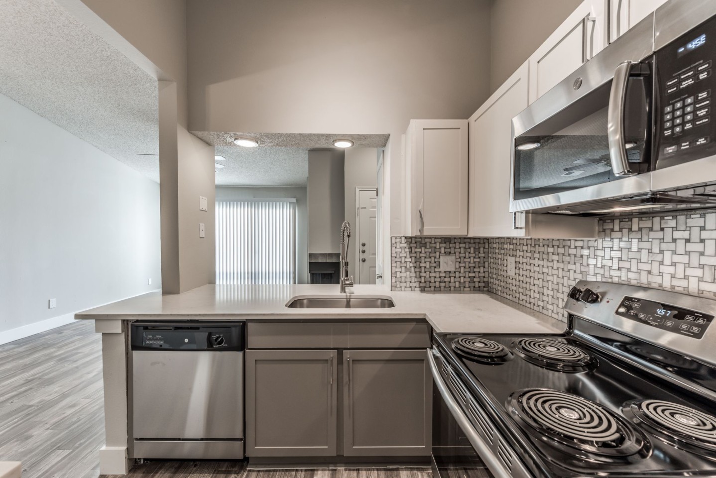 The Parkside Apartments Image 9