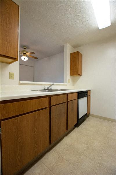 Creekside Square I & II Image 17