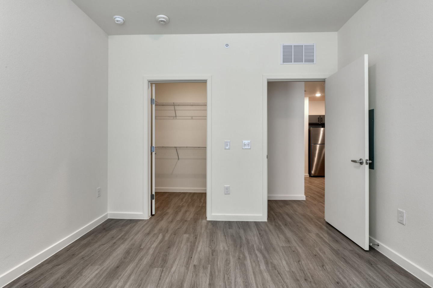 Sunstone Apartments Image 9
