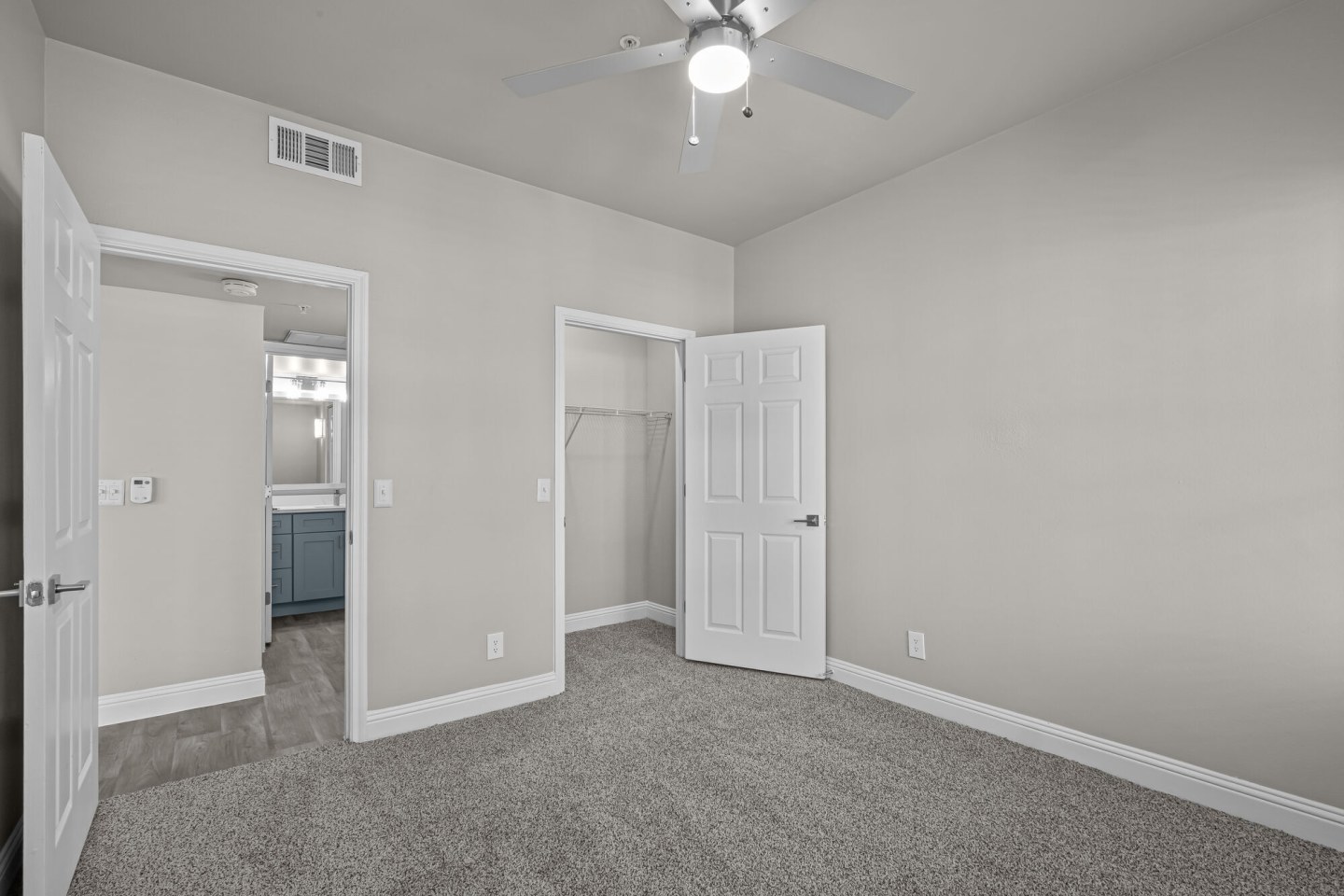 Larkin Apartment Homes Image 67