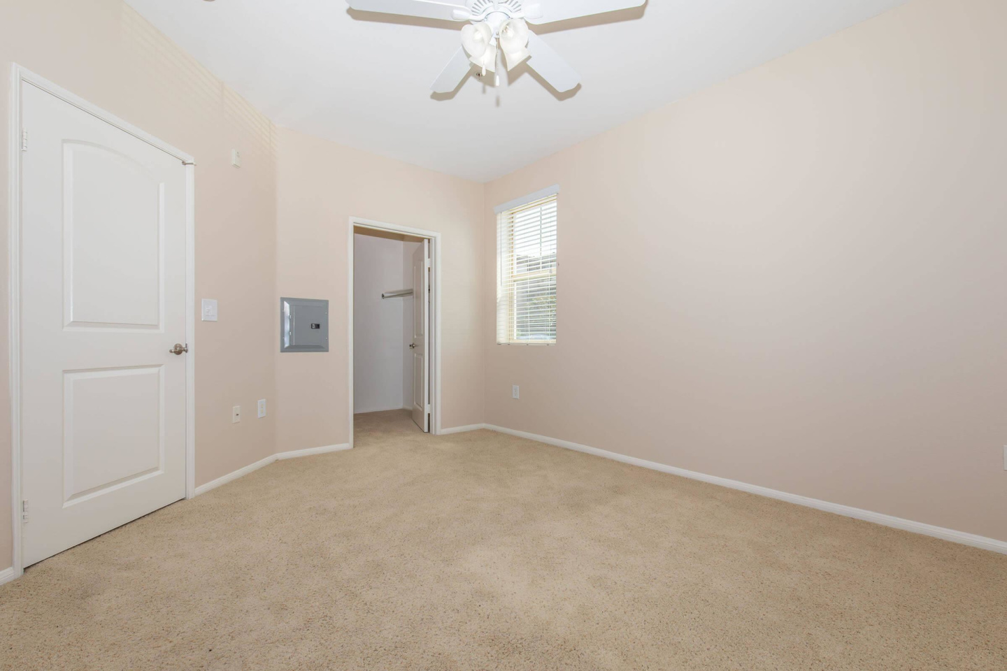 Meadow Square Apartment Homes - Affordable Housing Image 60
