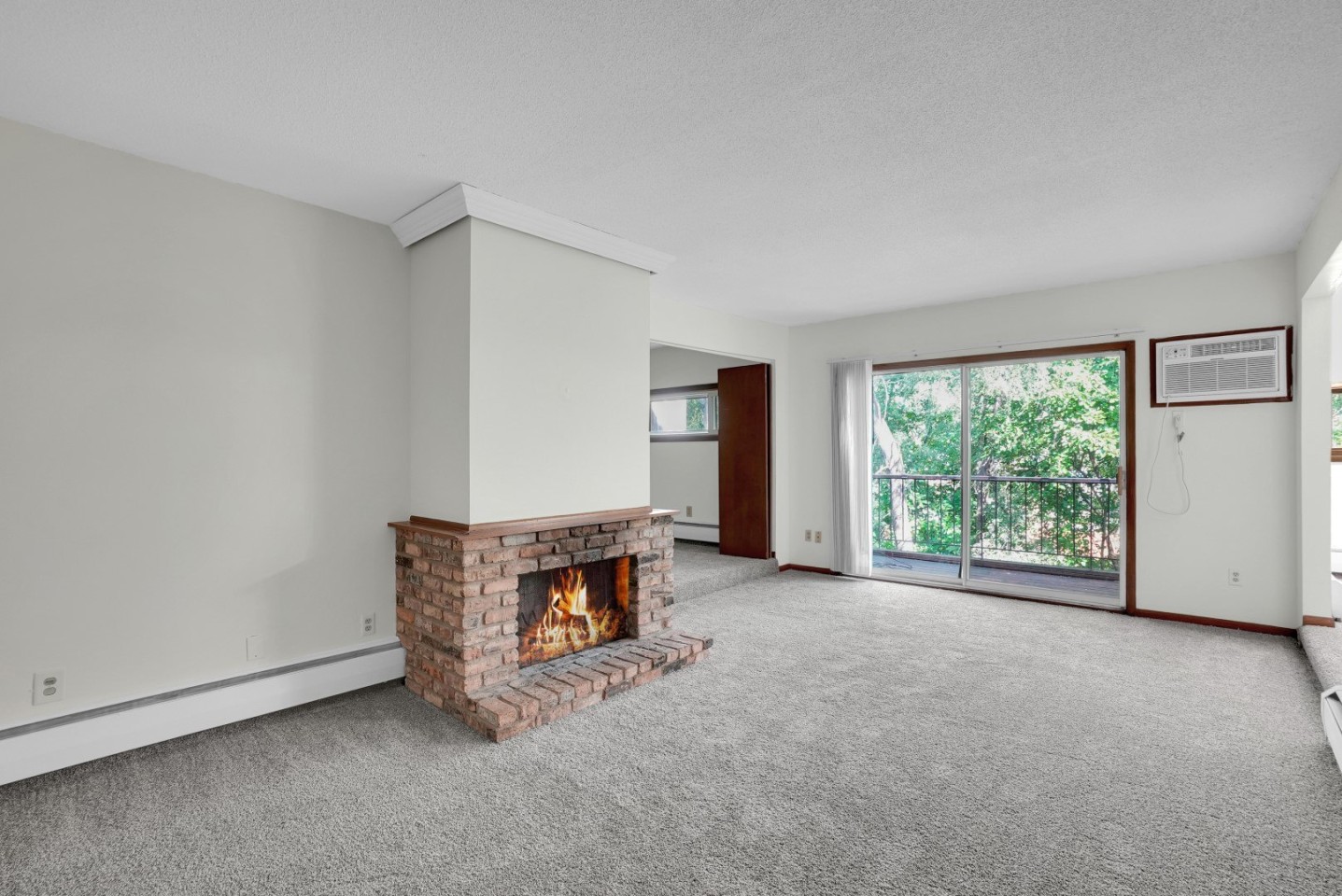 The Arbors Apartments Image 11