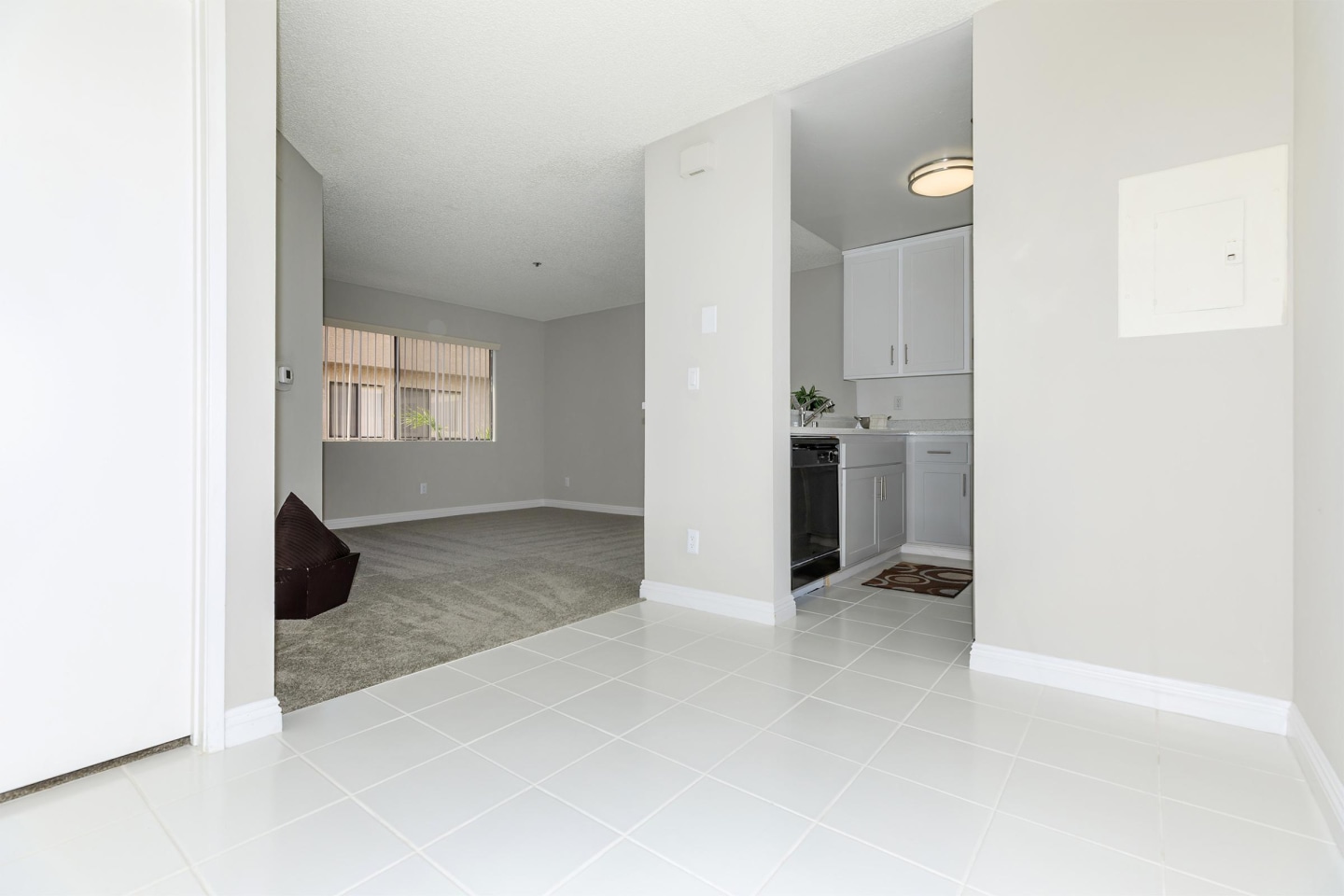 Pasadena Park Place Apartment Homes Image 14