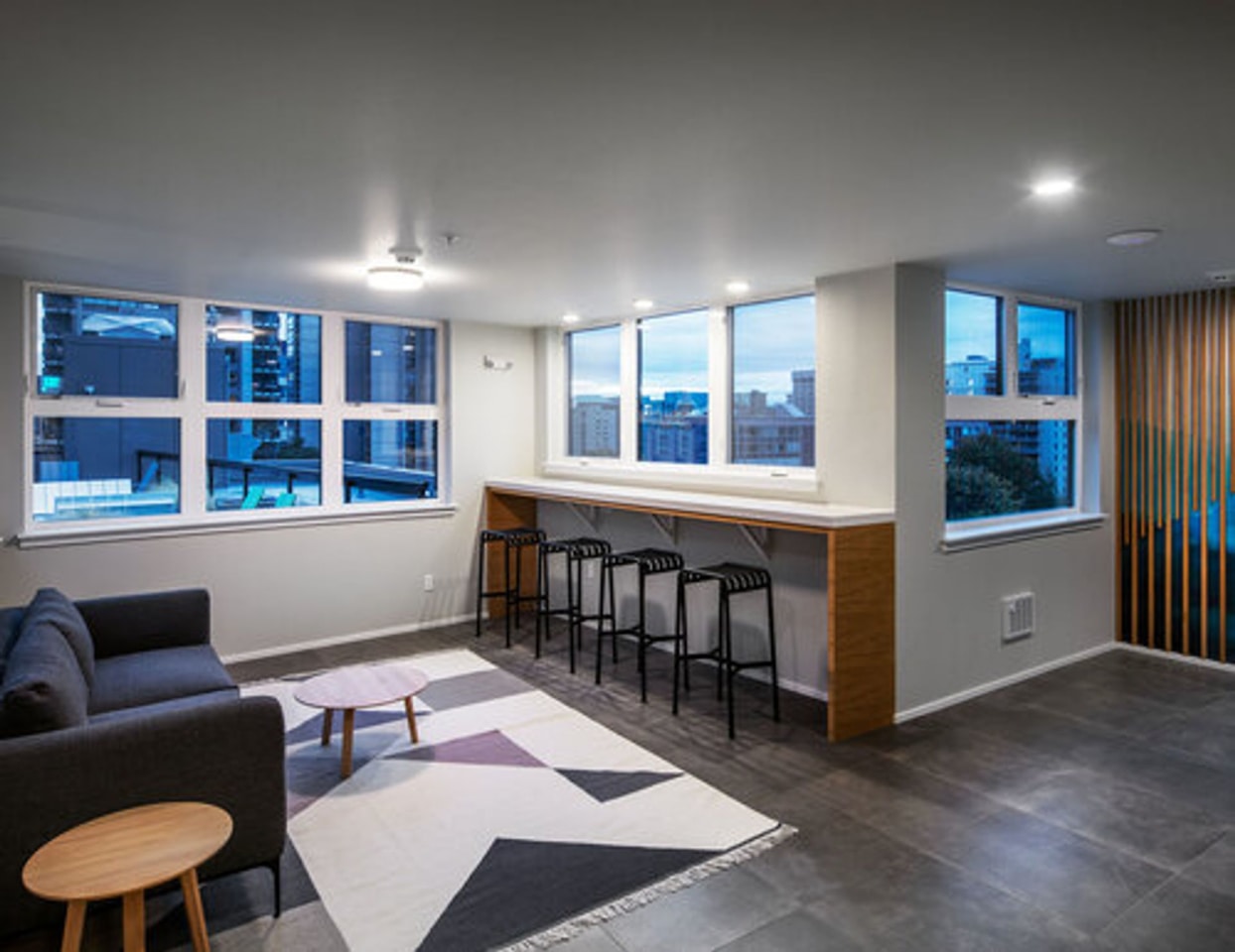 Summit Flats Image 7