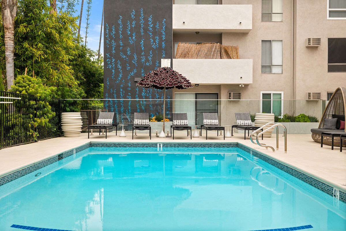 Lyric Apartments Image 3