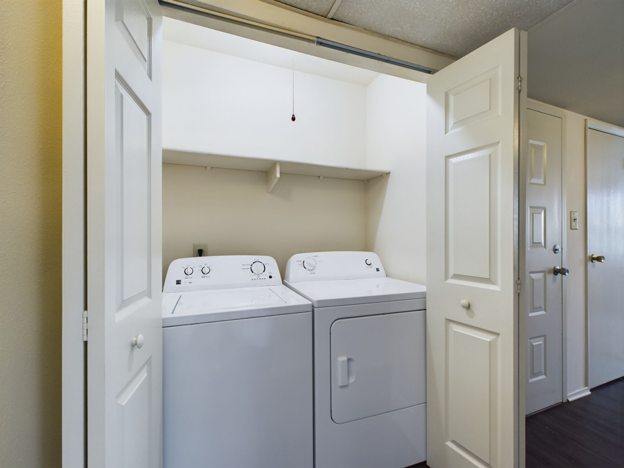 Stoney Brooke Apartments Image 11