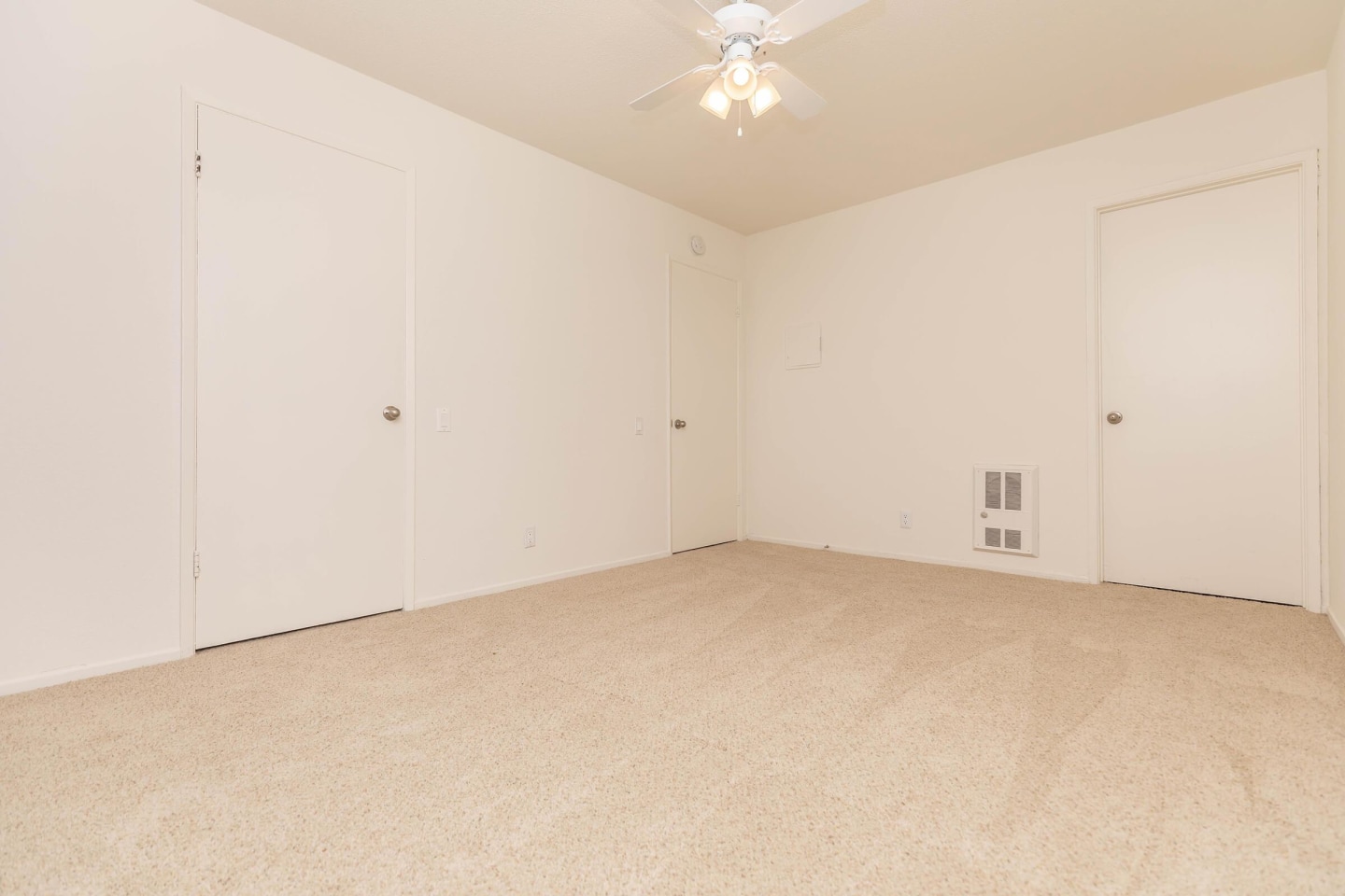 Highland Creek Apartment Homes Image 27