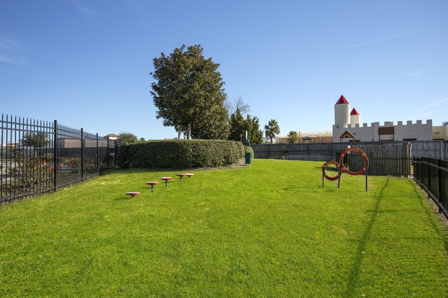 Grand Palms Apartment Homes Image 9