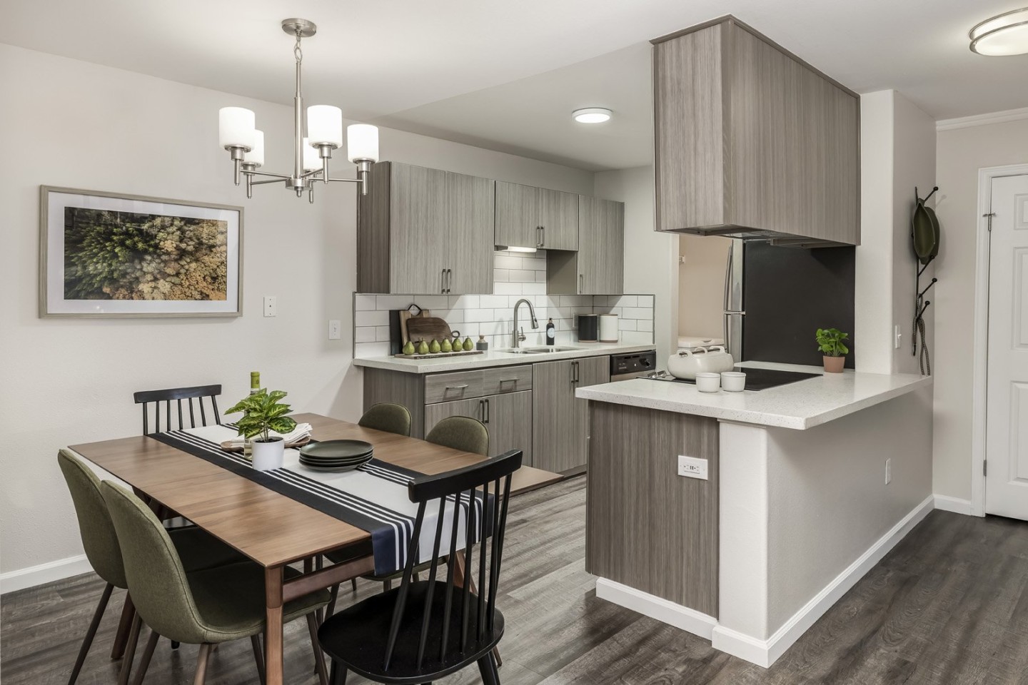 Canyon Creek Apartment Villages Image 2