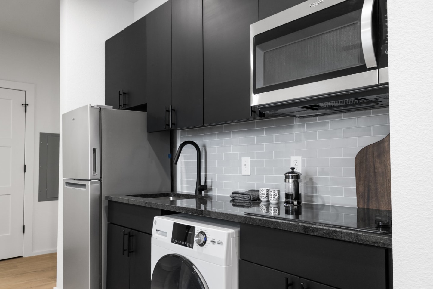 Uniti Bishop Image 10