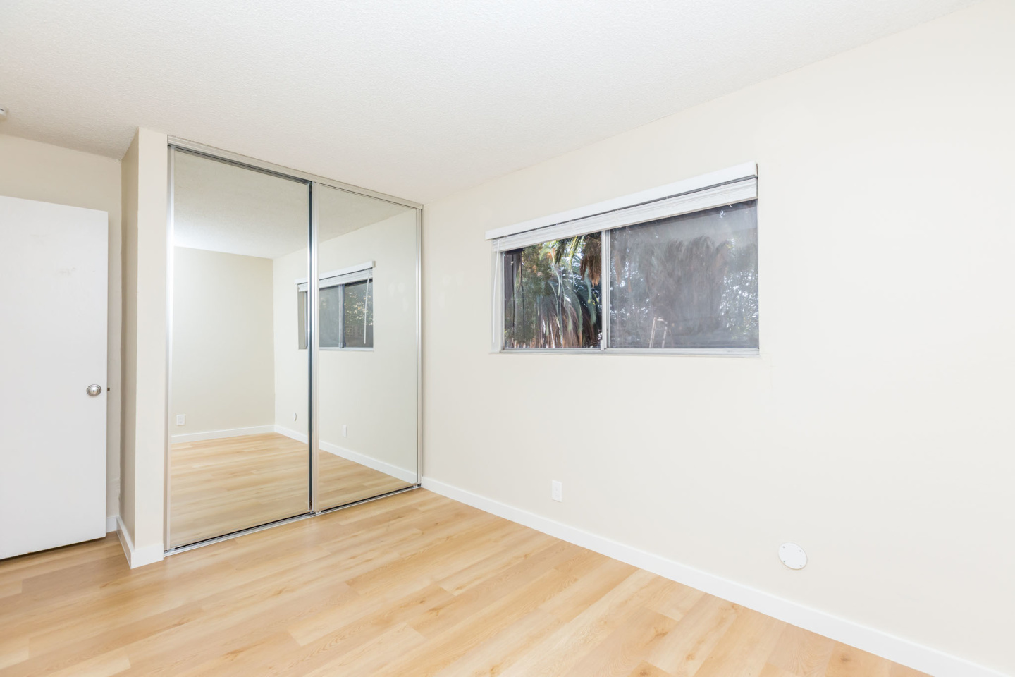 345 MacArthur Apartments Image 35