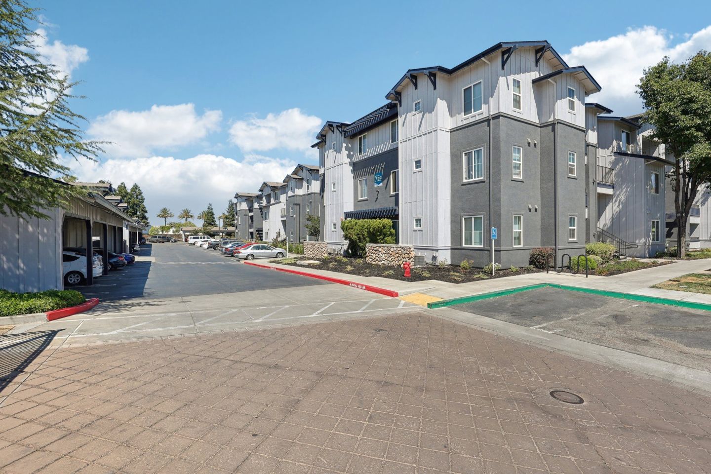 Waterstone Apartments Image 24